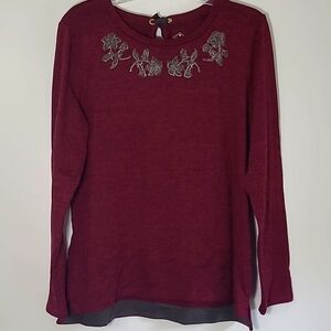 St. John's Bay plum colored sweater with silver/gray flower applique Sz L